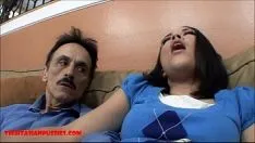 Asya Sikikleri Zor Ile Bir Bıyık Aranıyor Pussy