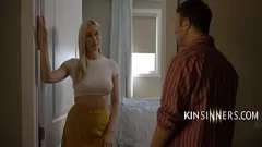 Afspelen Big-Titted Stepsis Kay Lovely verraadt haar man voor de lul van Tsjaad Alva