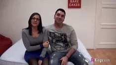 Jouer L'intimità di una coppia filmata quando scopa in camera da letto